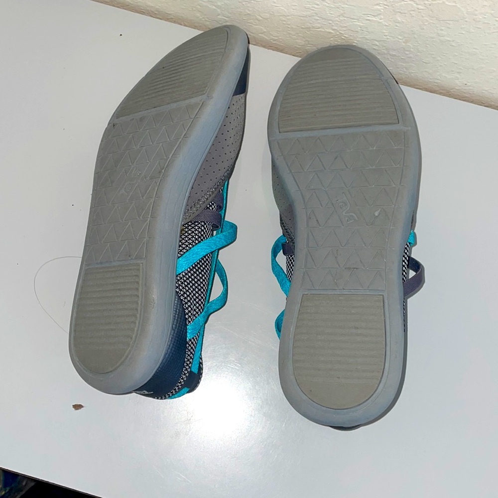 Teva - Picture 4 of 7